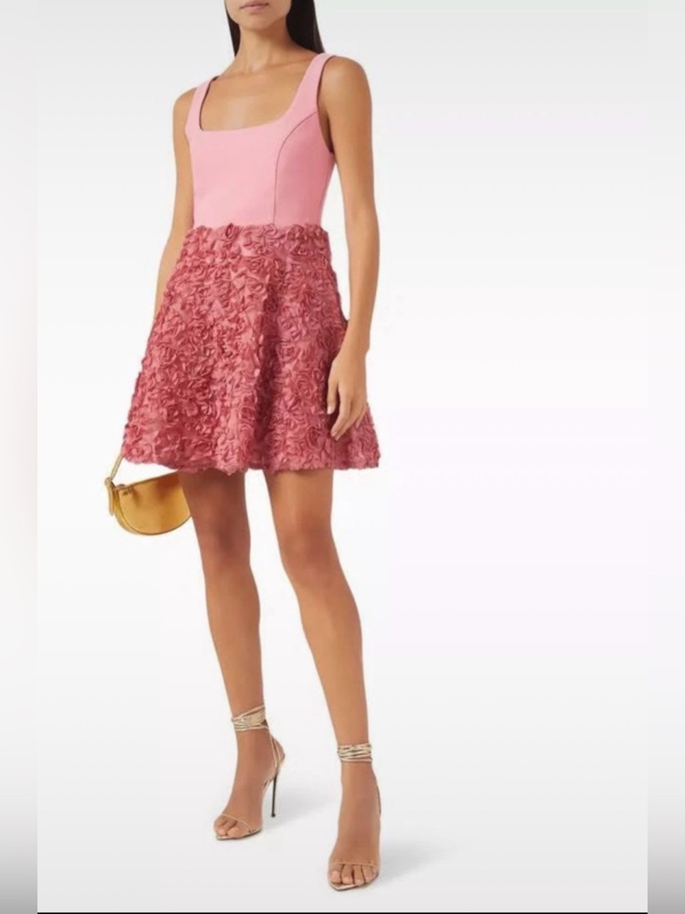 NWT Elliatt Admiration Dress Pink Floral Textured A-Line Skirt Mini S - Picture 2 of 9